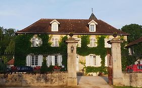 Maison D'hôtes Domaine Du Feyel À 3*